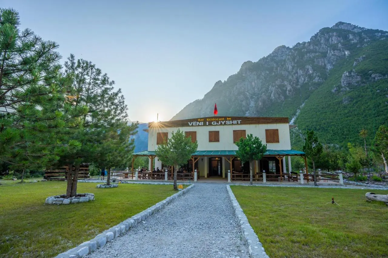 Guesthouse Veni I Gjyshit Nderlysaj Hotel